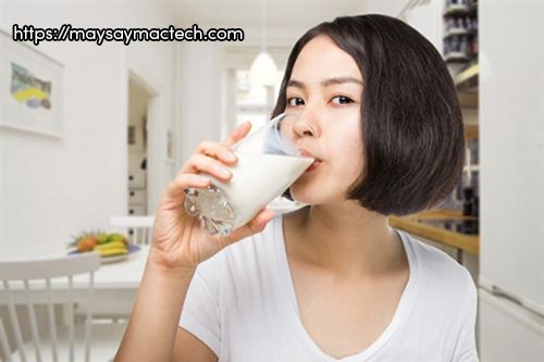 10 chú ý cần tránh khi uống sữa đậu nành - không uống khi đói