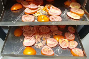 Cà chua sấy khô giòn bằng phương pháp sấy nào giữ nguyên hình dạng