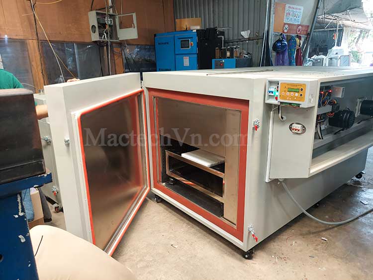 Tủ sấy nhiệt 200°C – Giải pháp “đủ dùng nhưng tối ưu” cho sản xuất công nghiệp