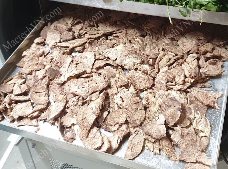 Sấy khô bò nấu phở, dùng trong gói phở ăn liền, mỳ ăn liền...