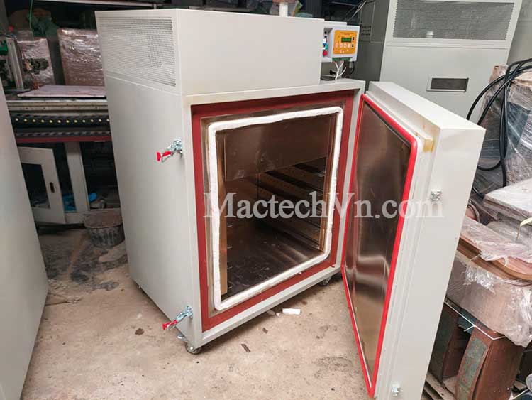 vật liệu cách nhiệt trong tủ sấy nhiệt cao cần đảm bảo đủ tốt và đủ dày để cách nhiệt tốt nhất, đảm bảo nhiệt sấy đồng đều nhất