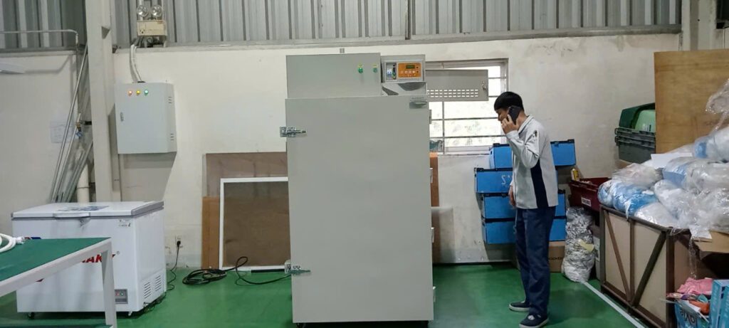 máy sấy nhiệt cao 300 độ c được sử dụng 3 cảm biến nhiệt